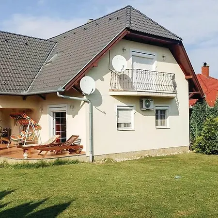 Pelso Сasa de vacaciones Balatonberény