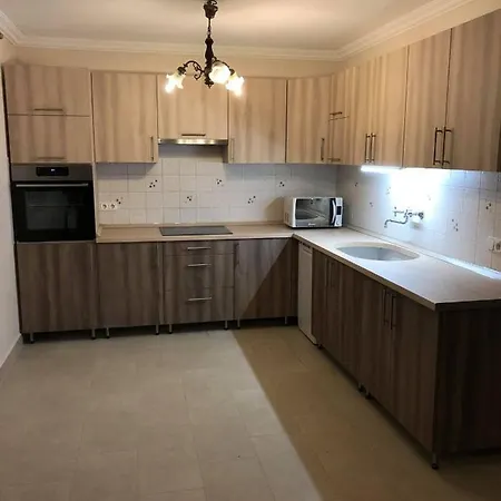 Pelso Vendeghaz Tatil Evi